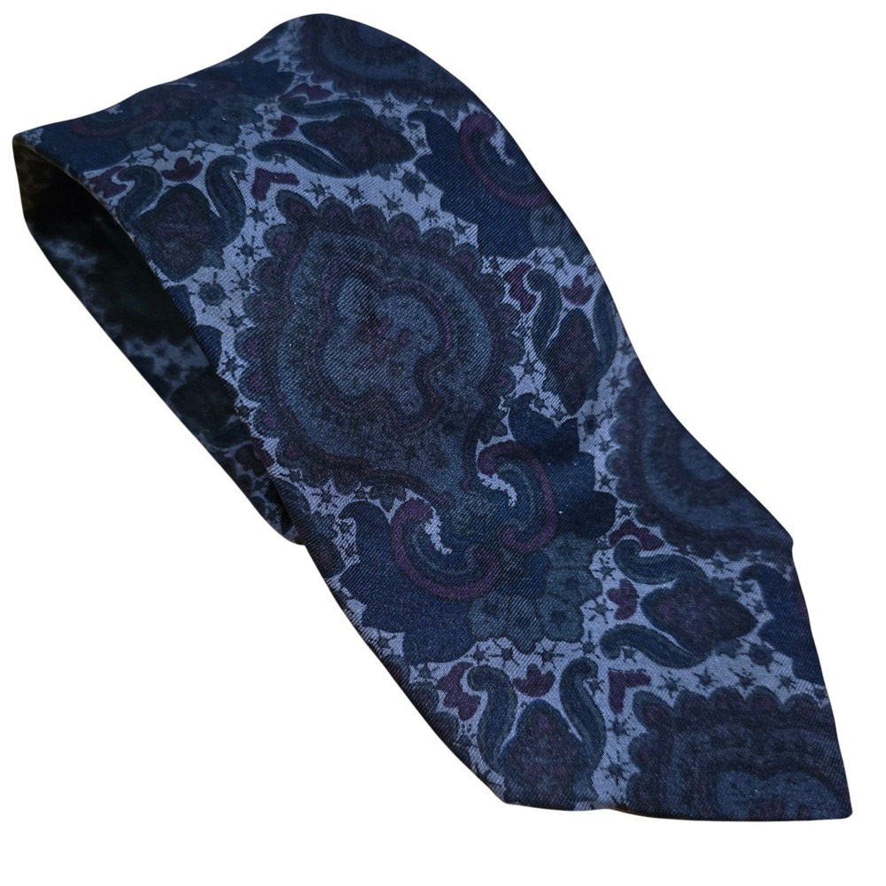 Isaco Mens Silk Tie Navy Blue Purple Paisley Damask Made in Italy Standard 3.75"